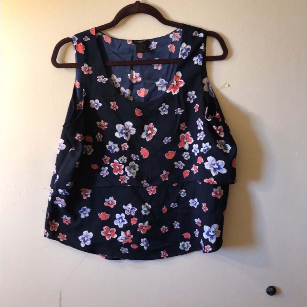 ann taylor tanktop